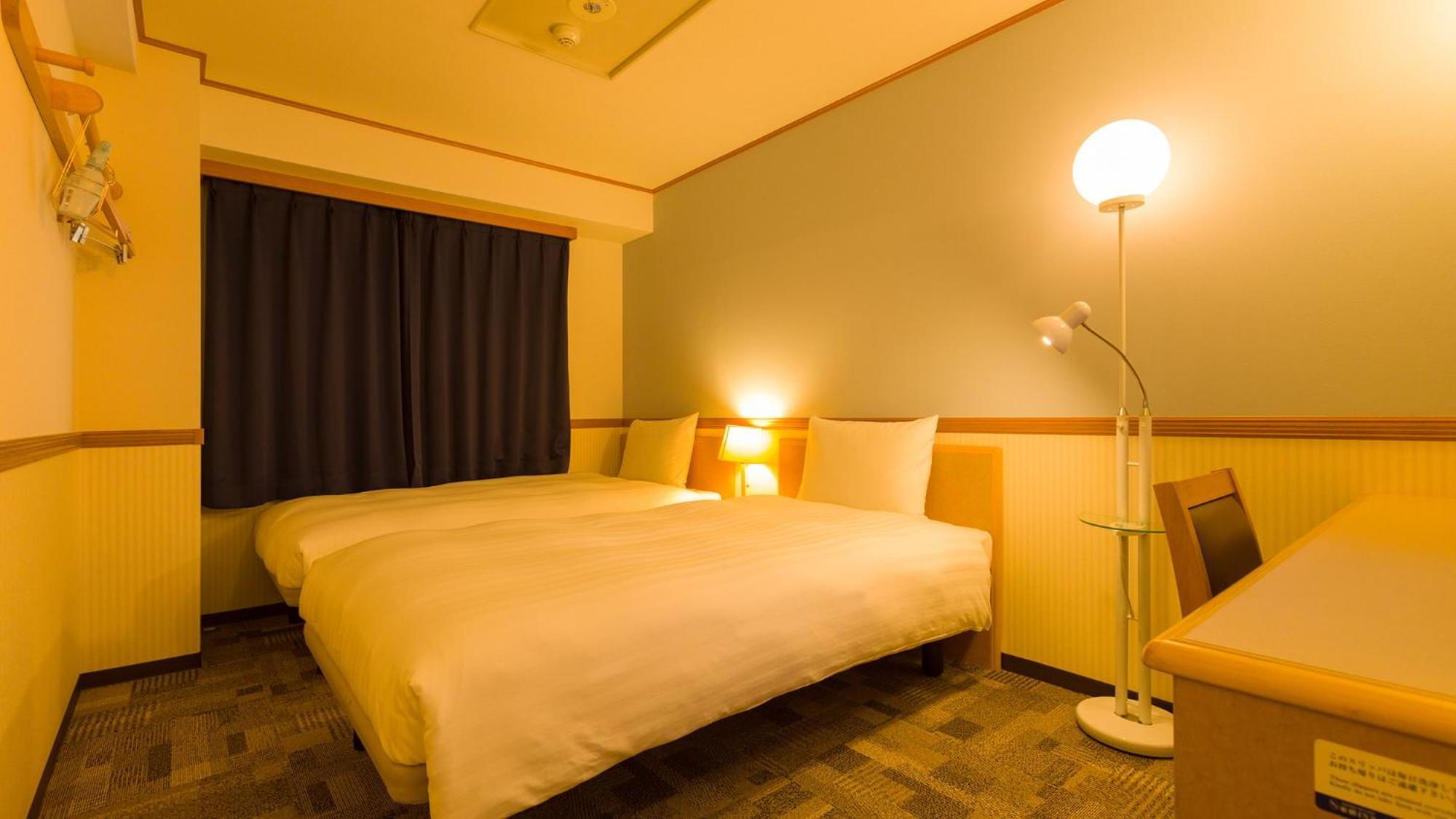 Toyoko Inn Jr Kobe Eki Kita Guchi Rom bilde