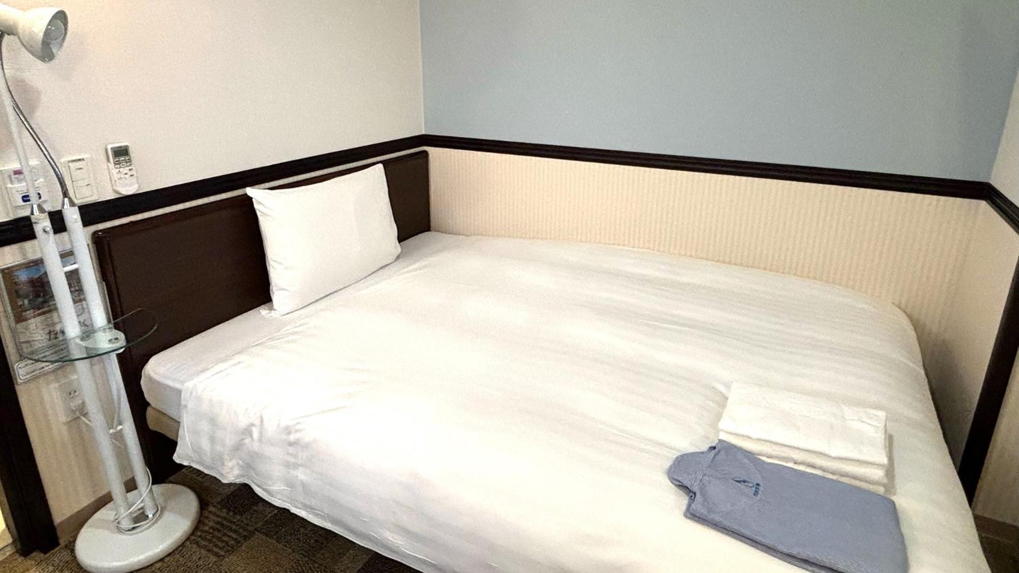 Toyoko Inn Jr Kobe Eki Kita Guchi Rom bilde